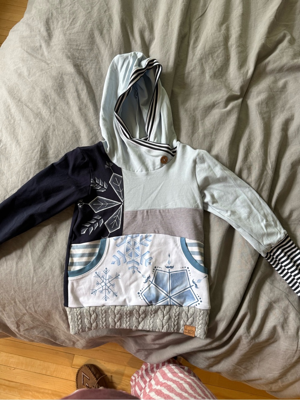 Striped Hooded Snowflake Patchwork Sweater - Light Blue